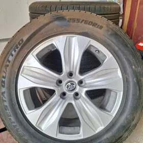 highlander xle teker