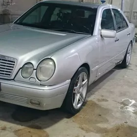 Mercedes-Benz 190E 1996