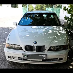 BMW E39 2003
