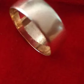 обручальное кольцо