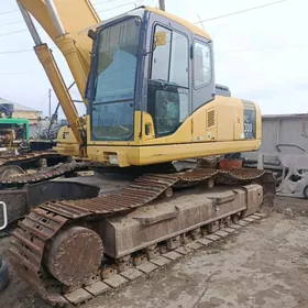 Komatsu PC200LC-8 2010
