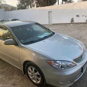 Toyota Camry 2005