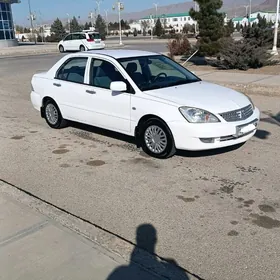 Mitsubishi Lancer 2011