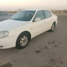 Daewoo Leganza 1998