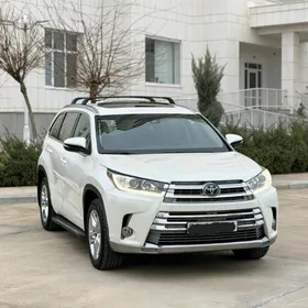 Toyota Highlander 2018
