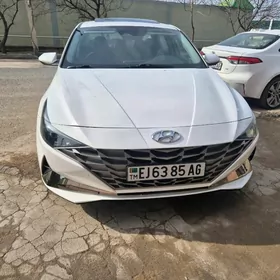 Hyundai Elantra 2021