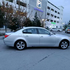 BMW E60 2005