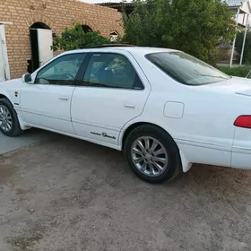 Toyota Camry 1999