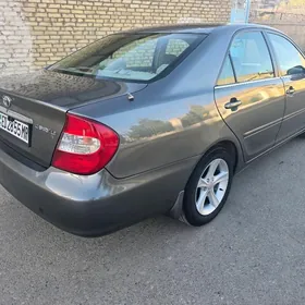 Toyota Camry 2003