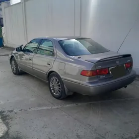 Toyota Camry 1997