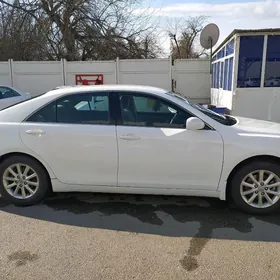 Toyota Camry 2011
