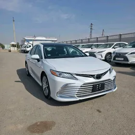 Toyota Camry 2022
