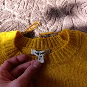 Кофты Свитер