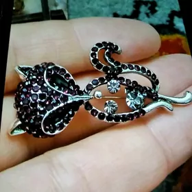 Ak gyzyl gaslyja orsun burosga