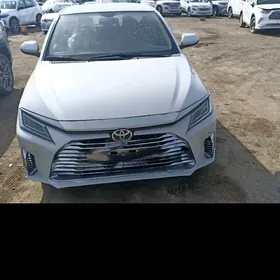Toyota Yaris 2020