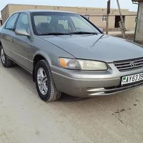 Toyota Camry 1998