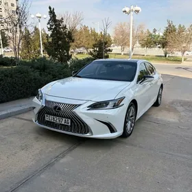 Lexus ES 350 2021