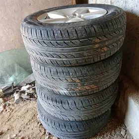 Disga teker. 225.60.