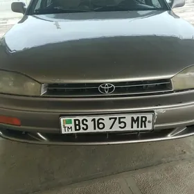 Toyota Camry 1992