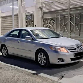 Toyota Camry 2010