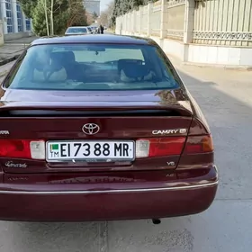 Toyota Camry 1999