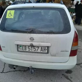 Opel Astra 2001
