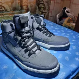 Кроссовки мужские 43 размера