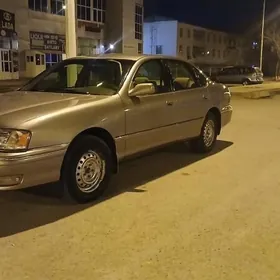 Toyota Avalon 1999