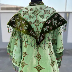 El keşdeli toy köynek