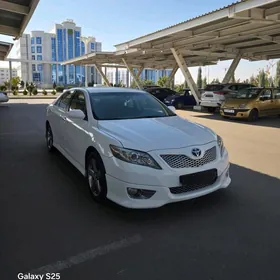 Toyota Camry 2010