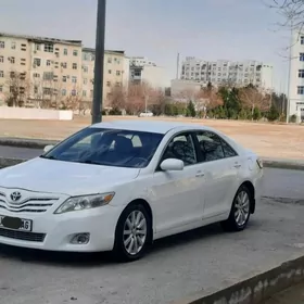 Toyota Camry 2010