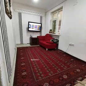 Satlyk 1mkr  1 etaž Centr