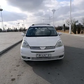 Toyota Sienna 2004