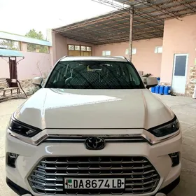 Toyota Grand Highlander 2024