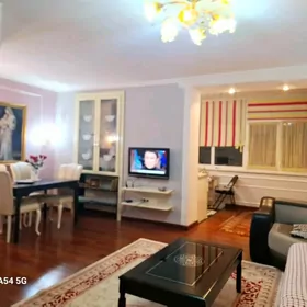 1 мкр 2этаж 3 комнаты