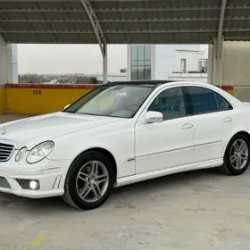 Mercedes-Benz E320 2005