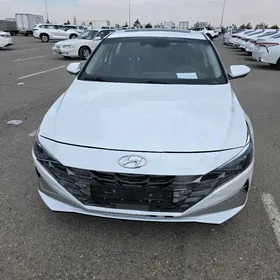 Hyundai Elantra 2021