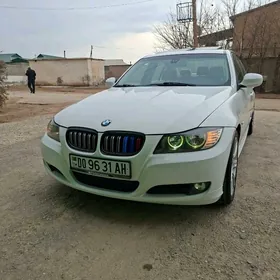 BMW 3 Series 2010