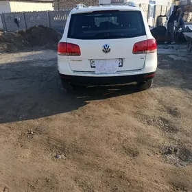 Volkswagen Touareg 2004
