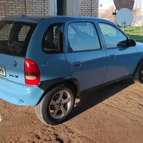 Opel Corsa 1995