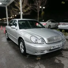 Hyundai Sonata 2004