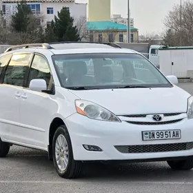 Toyota Sienna 2009