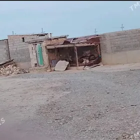 Eÿesinden satlyk jaÿ