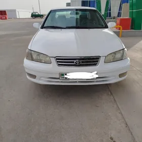 Toyota Camry 2000