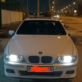 BMW E39 2003