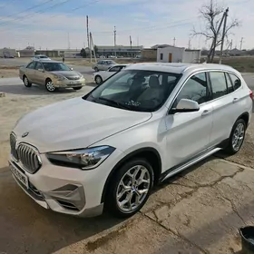 BMW X1 2022