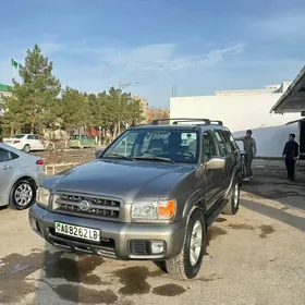 Nissan Pathfinder 2002