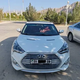 Hyundai Veloster 2013