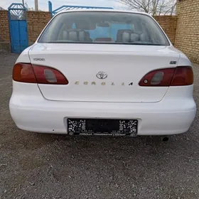 Toyota Corolla 2000