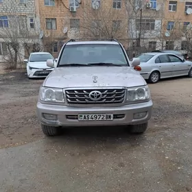 Toyota Land Cruiser 2000